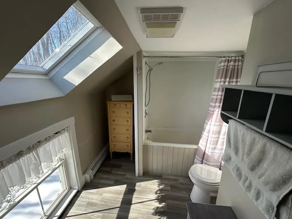 41 Grove Street Belfast ME 04915