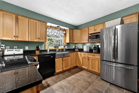 36 Mary Street West Gardiner ME 04345