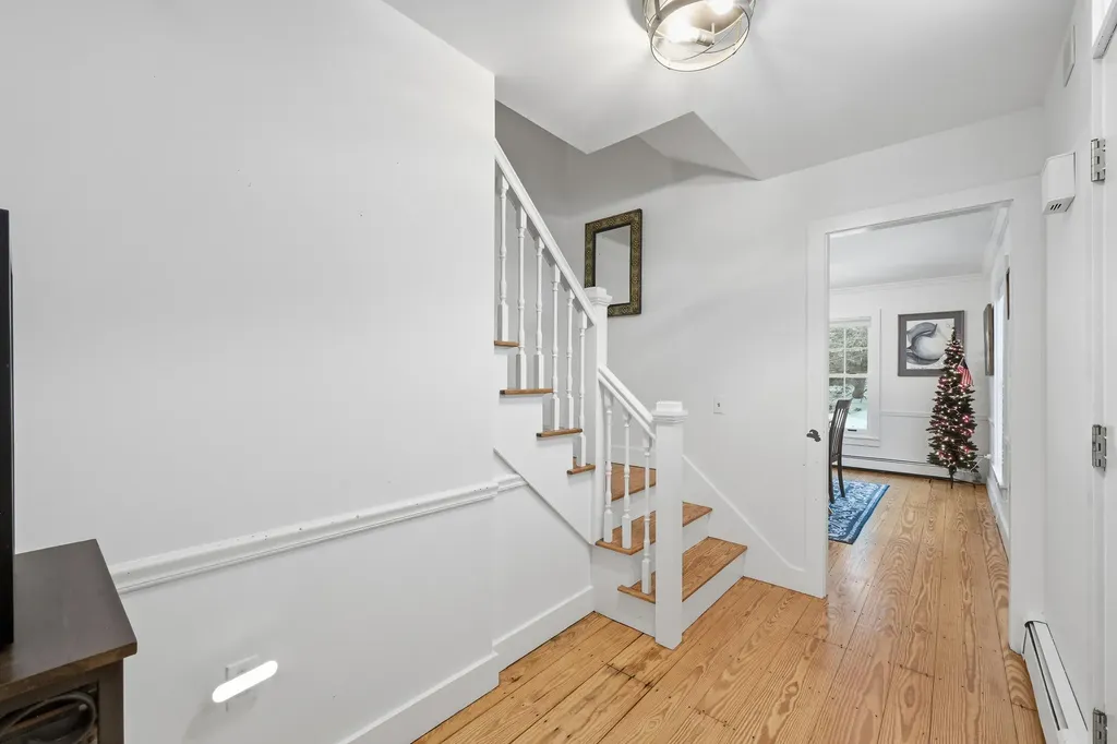 14 Briarcliff Knoll Auburn ME 04210