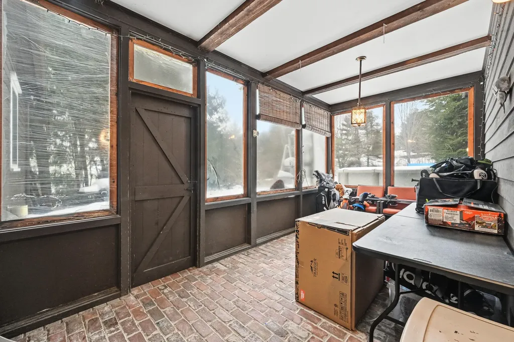 14 Briarcliff Knoll Auburn ME 04210