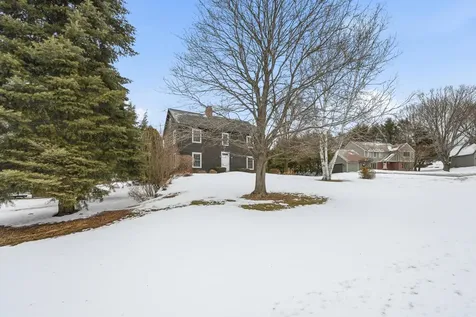 14 Briarcliff Knoll Auburn ME 04210