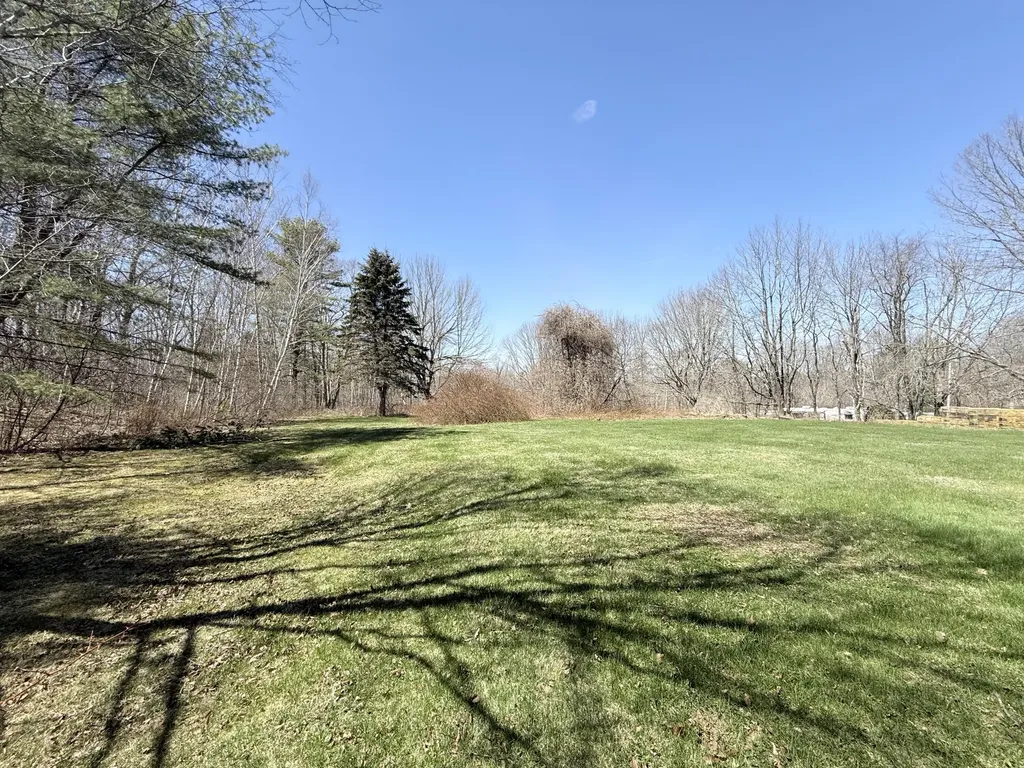 8 Powell Lane Friendship ME 04547