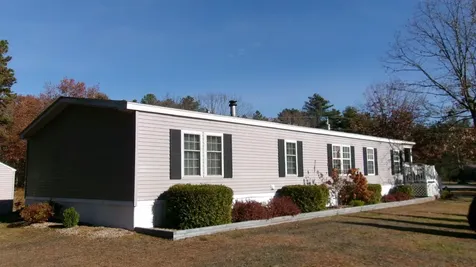8 Pinecone Drive Alfred ME 04002