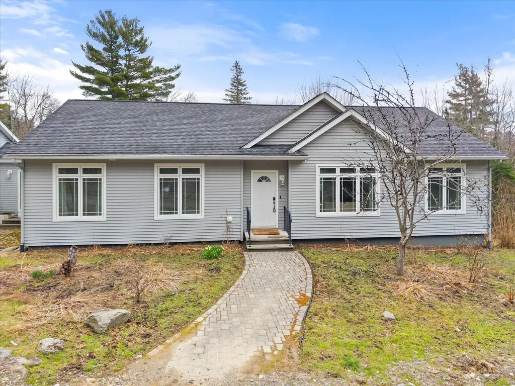 630 South Road Holden ME 04429