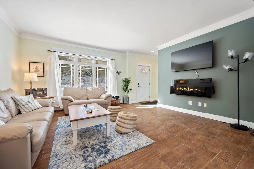 630 South Road Holden ME 04429