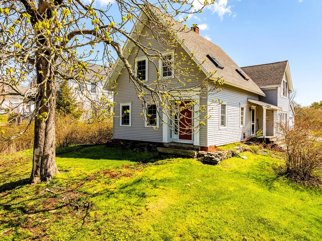 53 Elm Street South Thomaston ME 04858