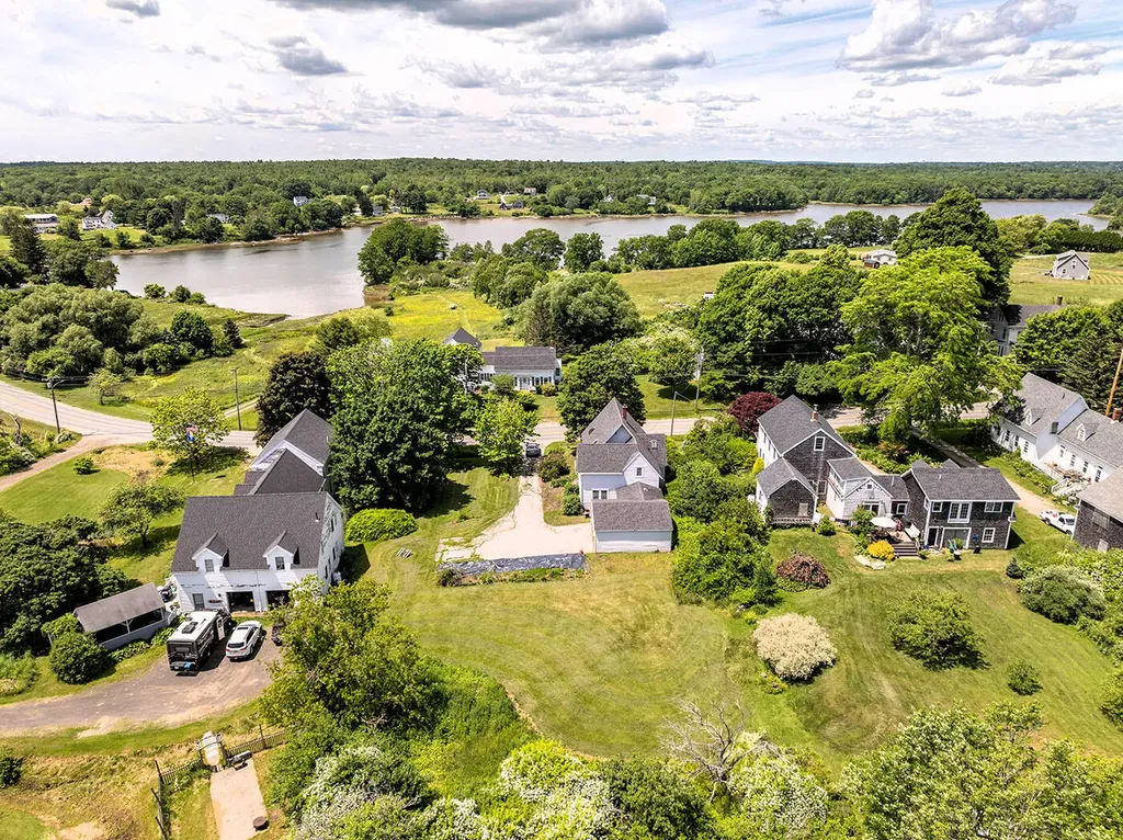 53 Elm Street South Thomaston ME 04858