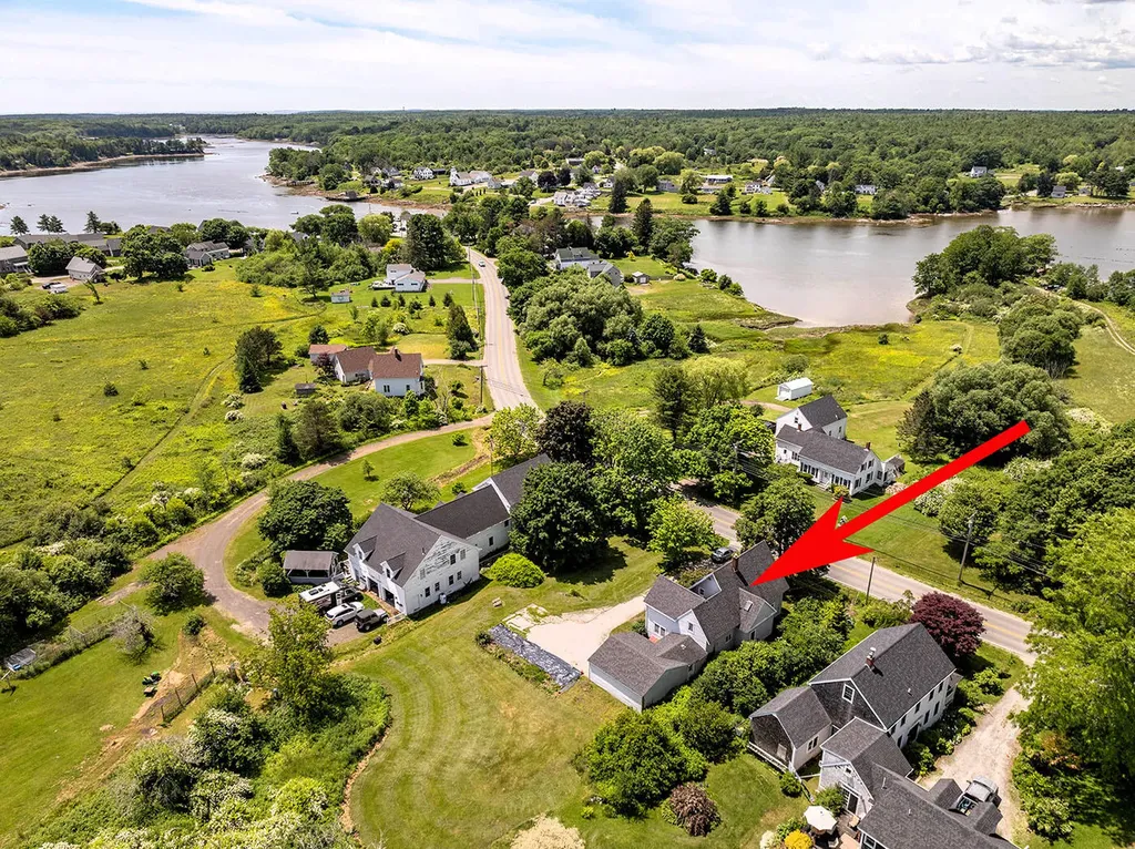 53 Elm Street South Thomaston ME 04858