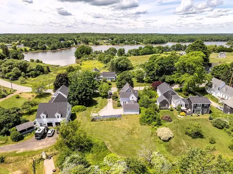 53 Elm Street South Thomaston ME 04858