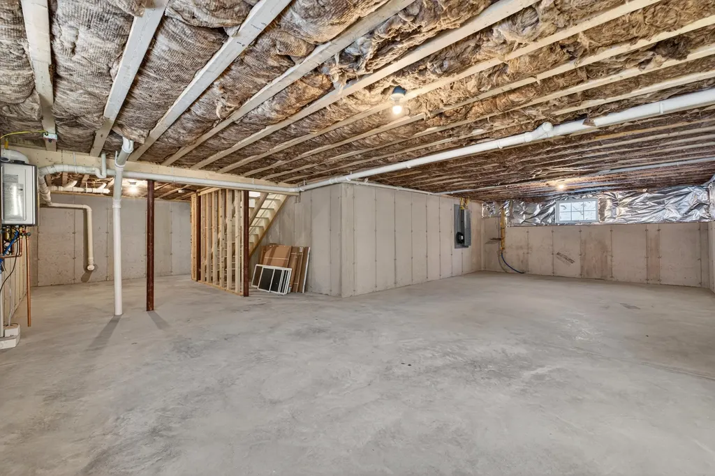3 Cider Mill Lane Kennebunk ME 04043