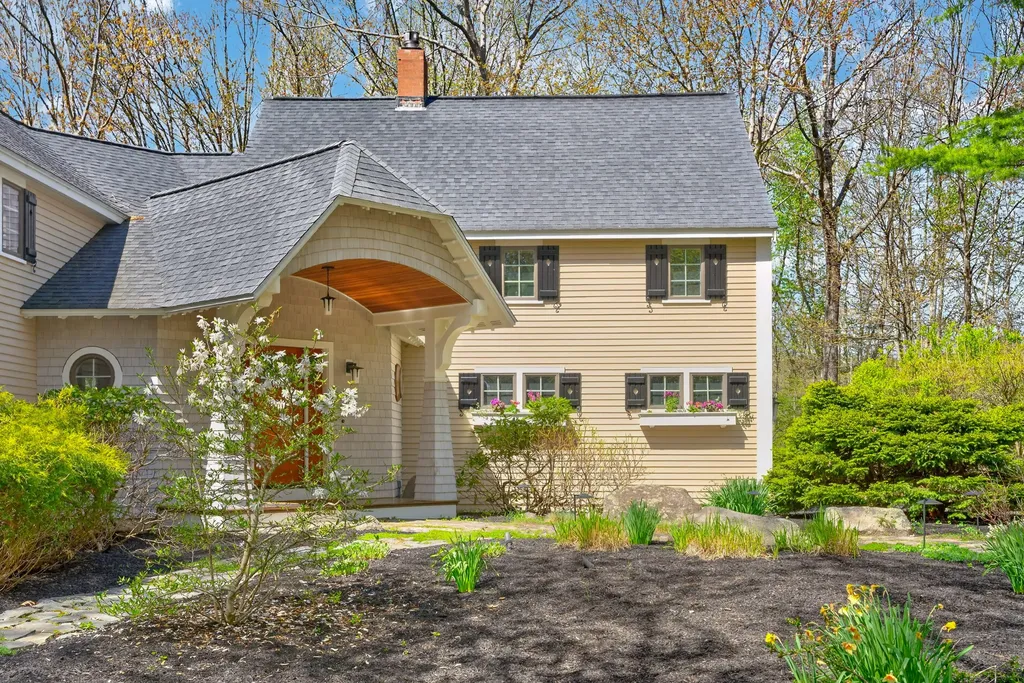 8 Tyler Brook Road Kennebunkport ME 04046