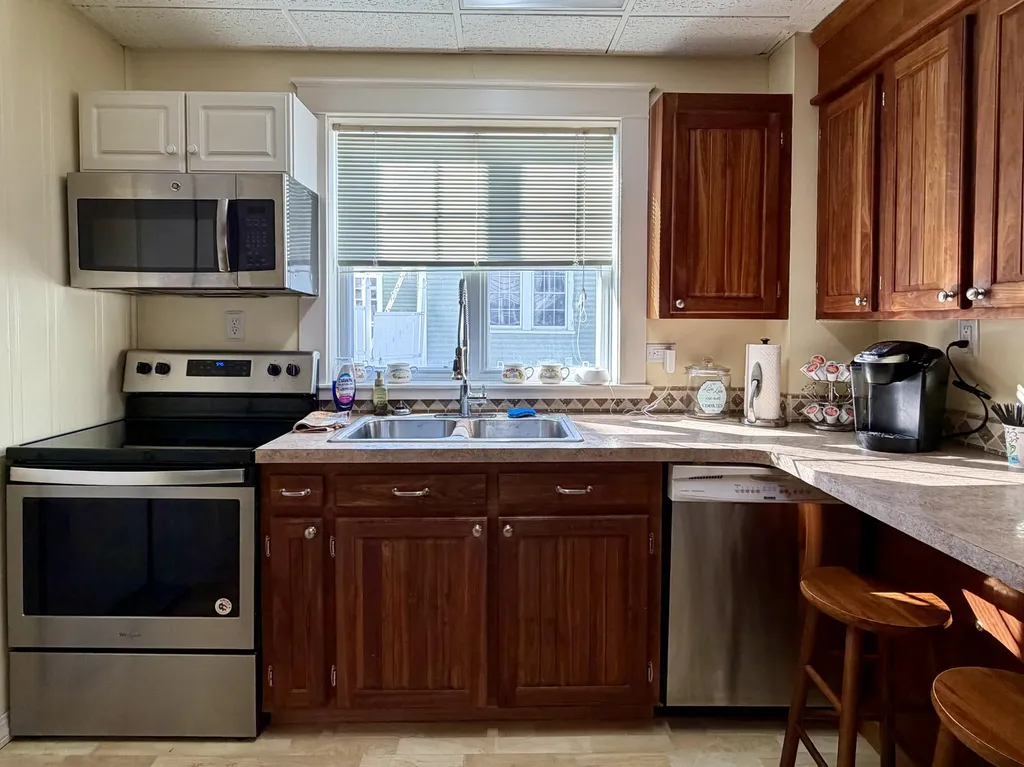 136 Fraser Avenue Madawaska ME 04756