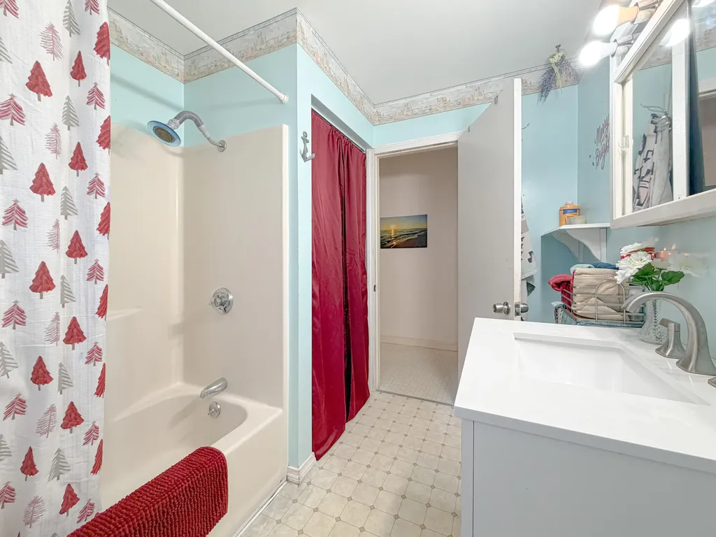 21 Hillside Avenue Casco ME 04015