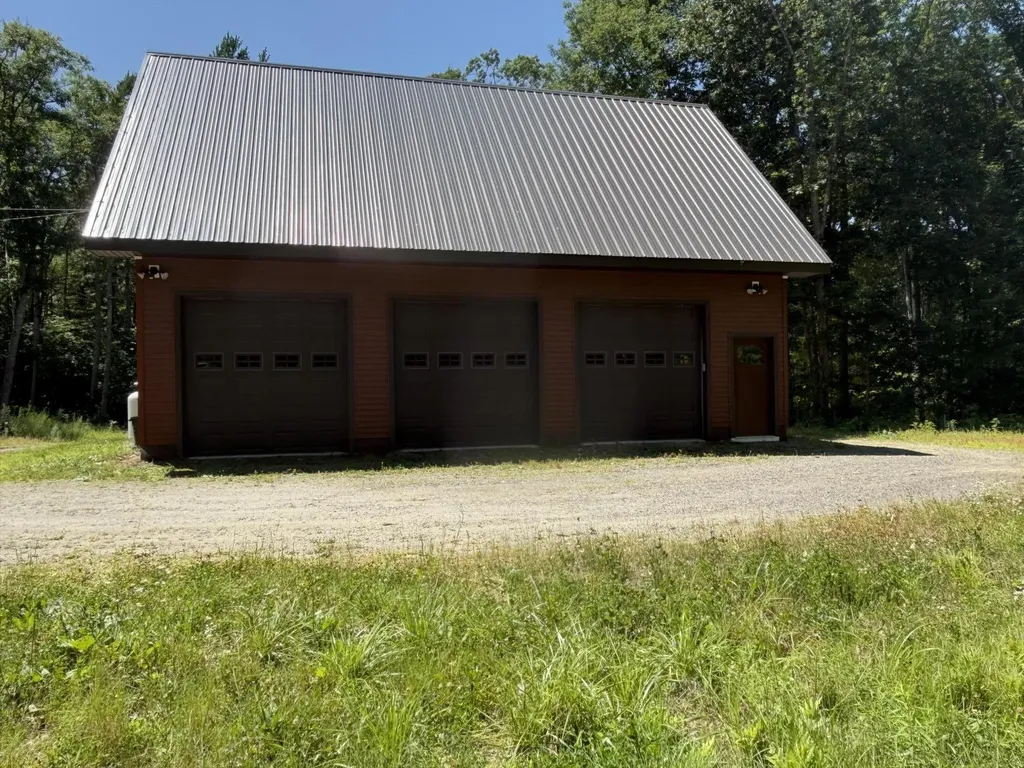 9 E Pond Road Jefferson ME 04348
