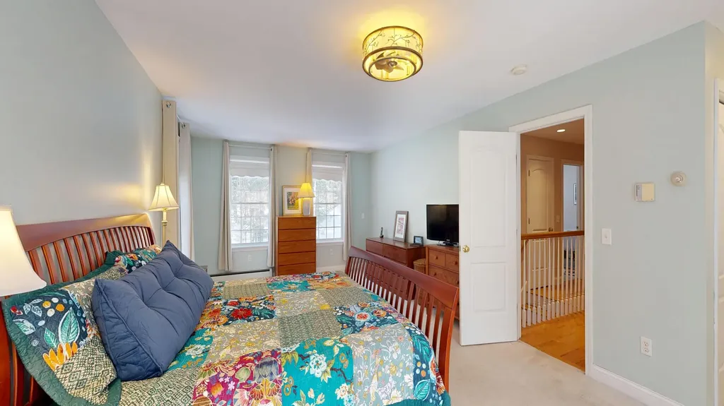 26 Hemlock Lane New Gloucester ME 04260