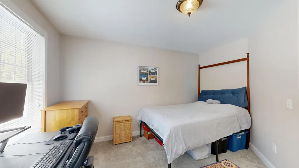 26 Hemlock Lane New Gloucester ME 04260