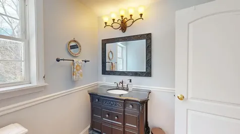 26 Hemlock Lane New Gloucester ME 04260