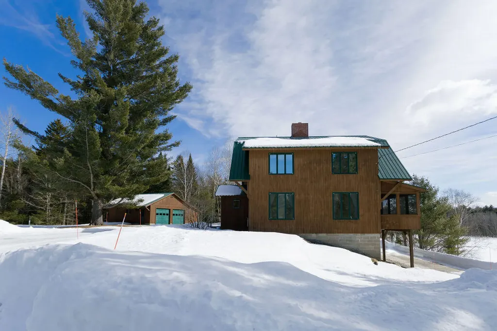 27 Prairie Road Salem Twp ME 04983