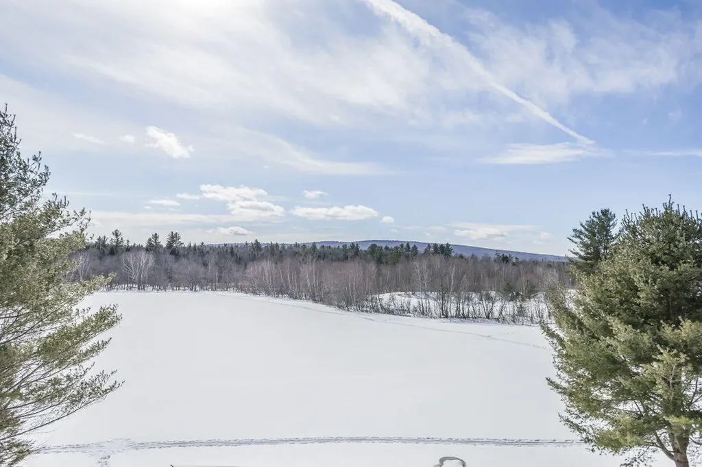 27 Prairie Road Salem Twp ME 04983