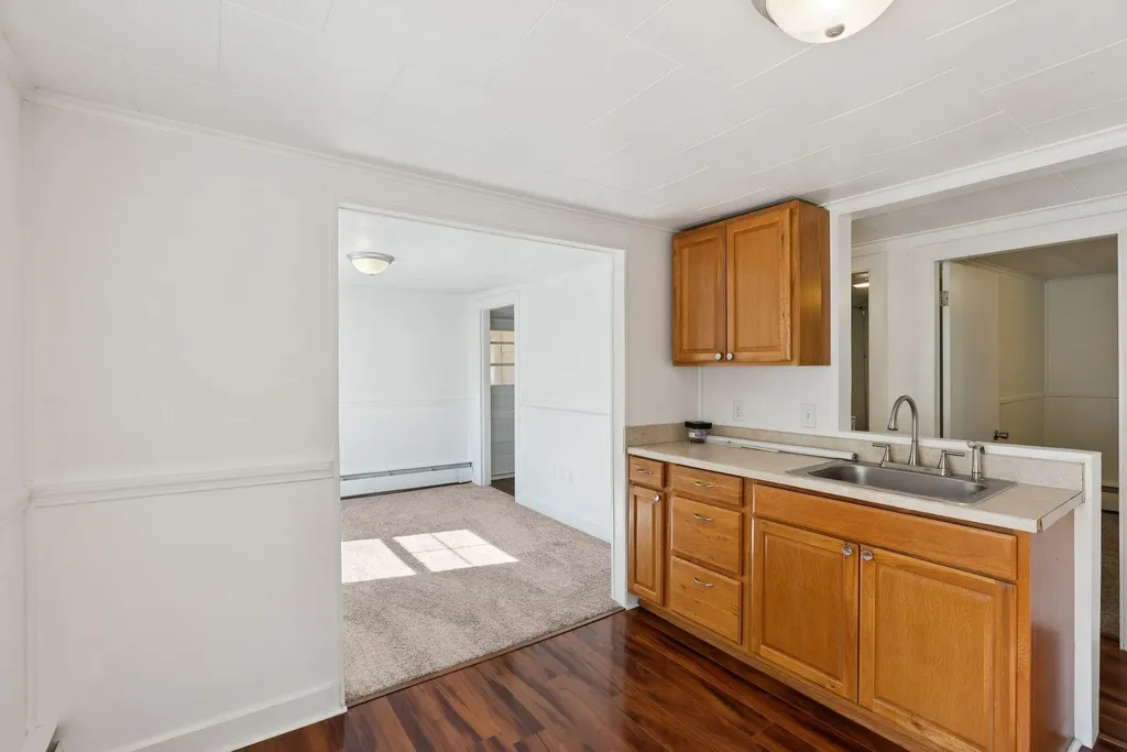 1309 Broadway South Portland ME 04106