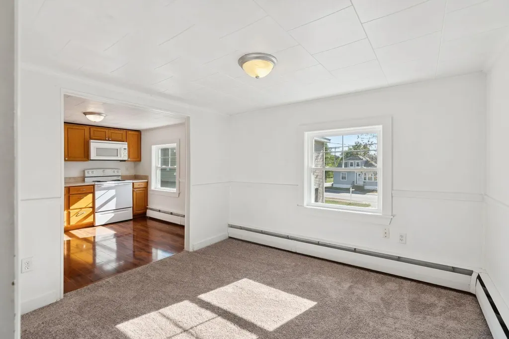 1309 Broadway South Portland ME 04106