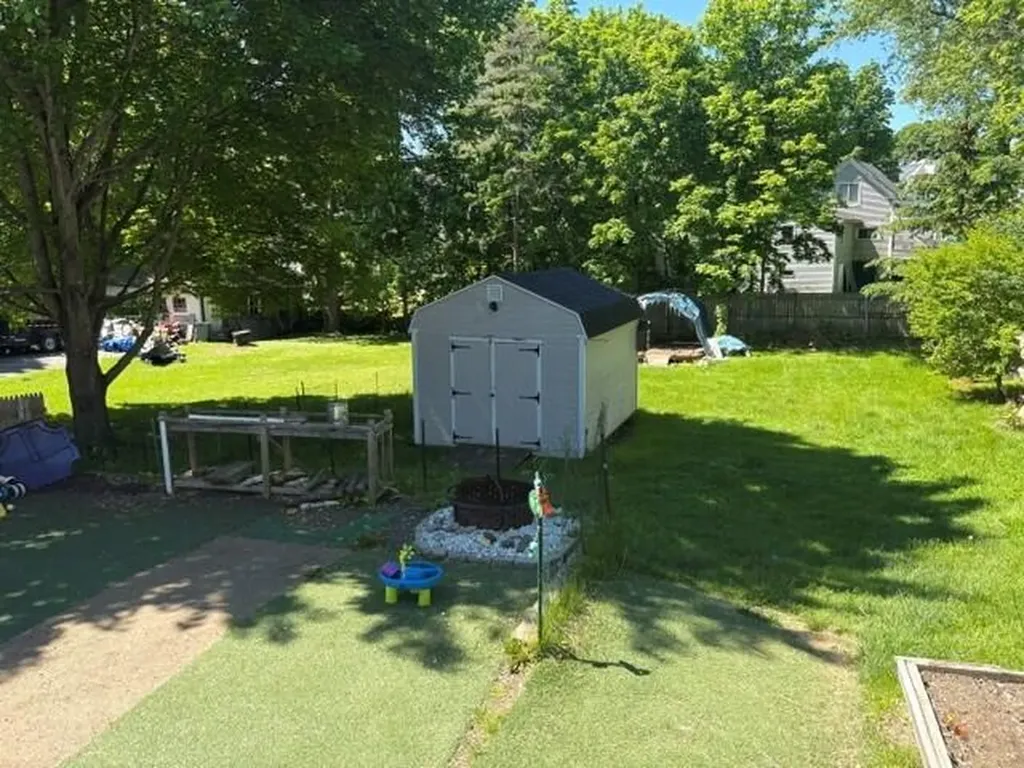 132 North Street Westbrook ME 04092