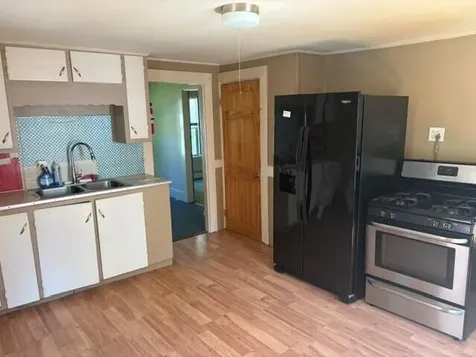 132 North Street Westbrook ME 04092