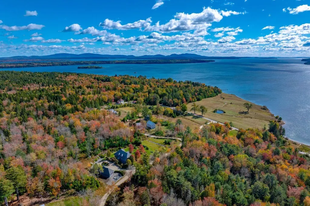 31 Windswept Lane Blue Hill ME 04614