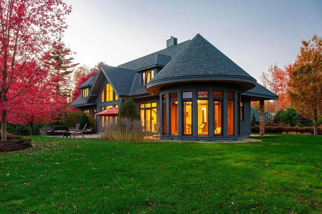 31 Windswept Lane Blue Hill ME 04614