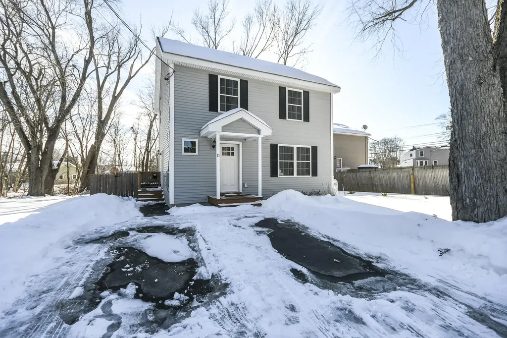11 Anderson Avenue Westbrook ME 04092