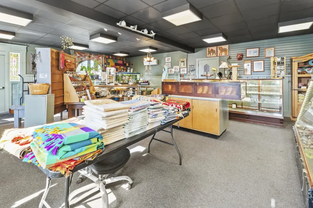 225 Main Street Waterville ME 04901