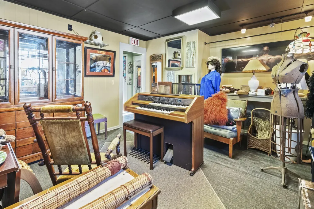 225 Main Street Waterville ME 04901