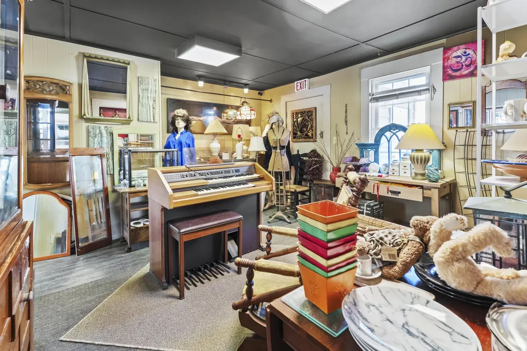 225 Main Street Waterville ME 04901