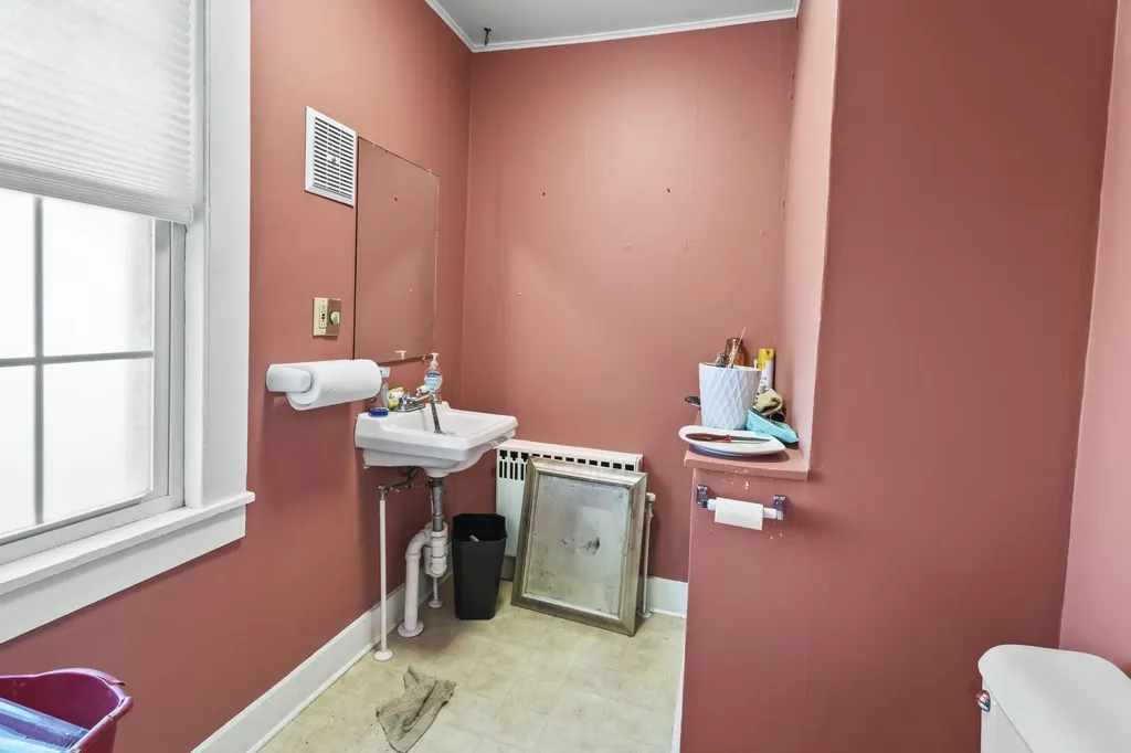 225 Main Street Waterville ME 04901