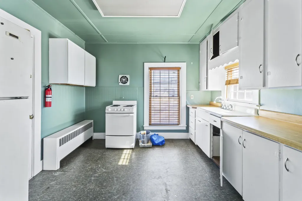 225 Main Street Waterville ME 04901
