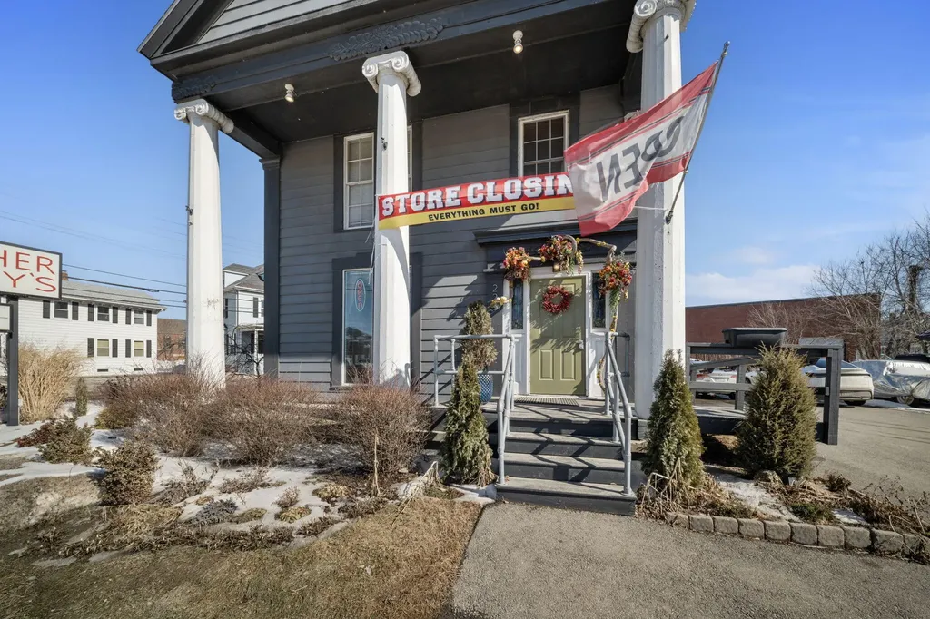 225 Main Street Waterville ME 04901
