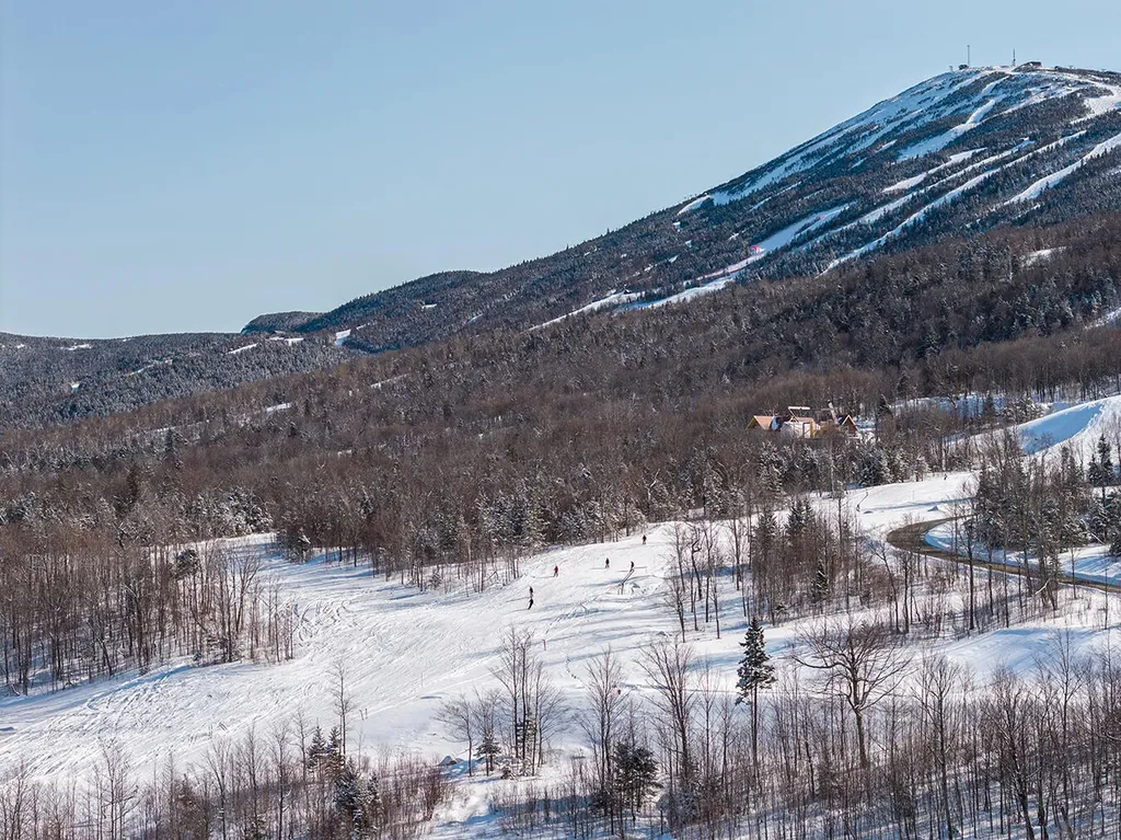 R-51 Dutchman Woods Carrabassett Valley ME 04947