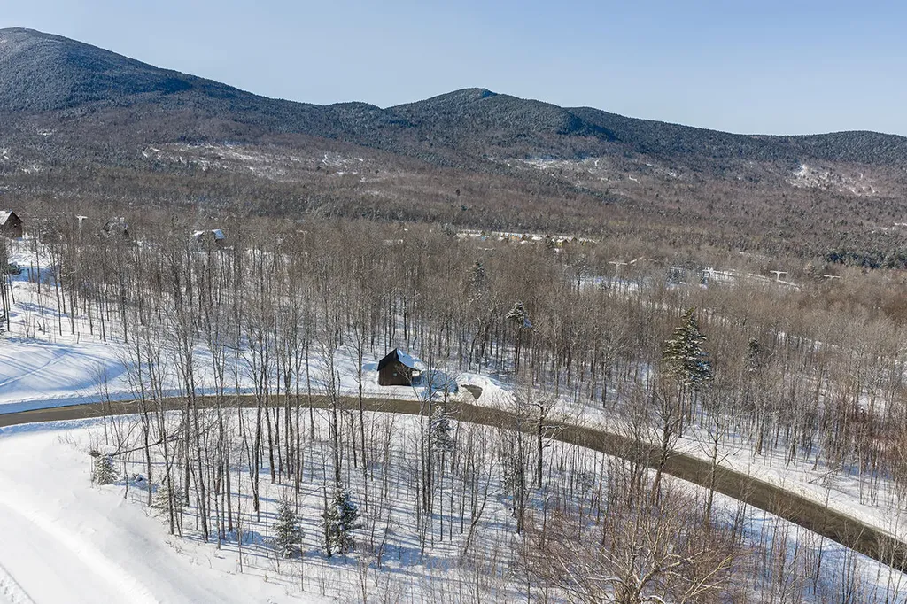 R-52 Dutchman Woods Carrabassett Valley ME 04947