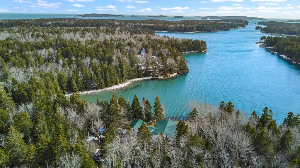 13 Bobby Creek View Milbridge ME 04658