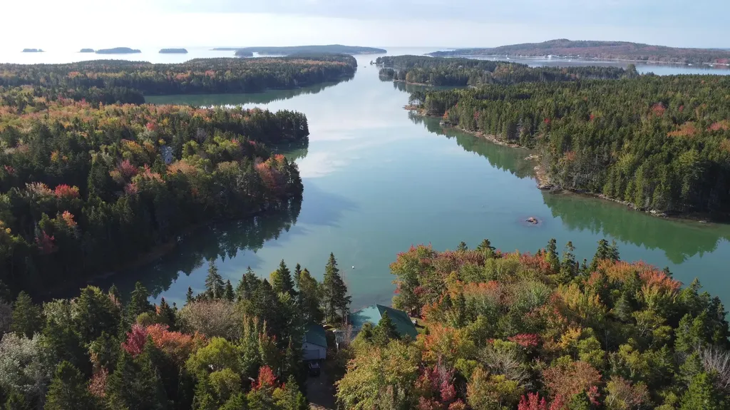 13 Bobby Creek View Milbridge ME 04658