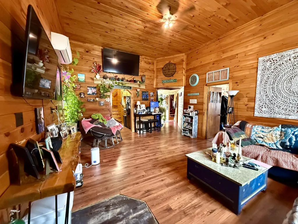 49 Merryman Road Glenburn ME 04401