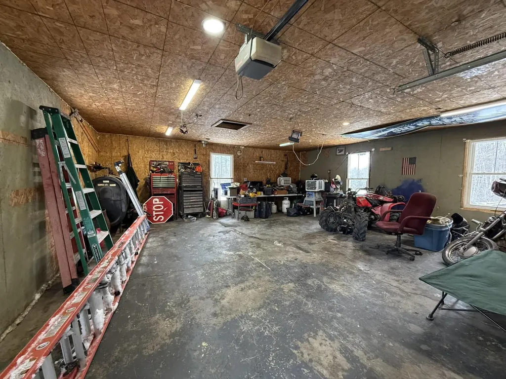 49 Merryman Road Glenburn ME 04401