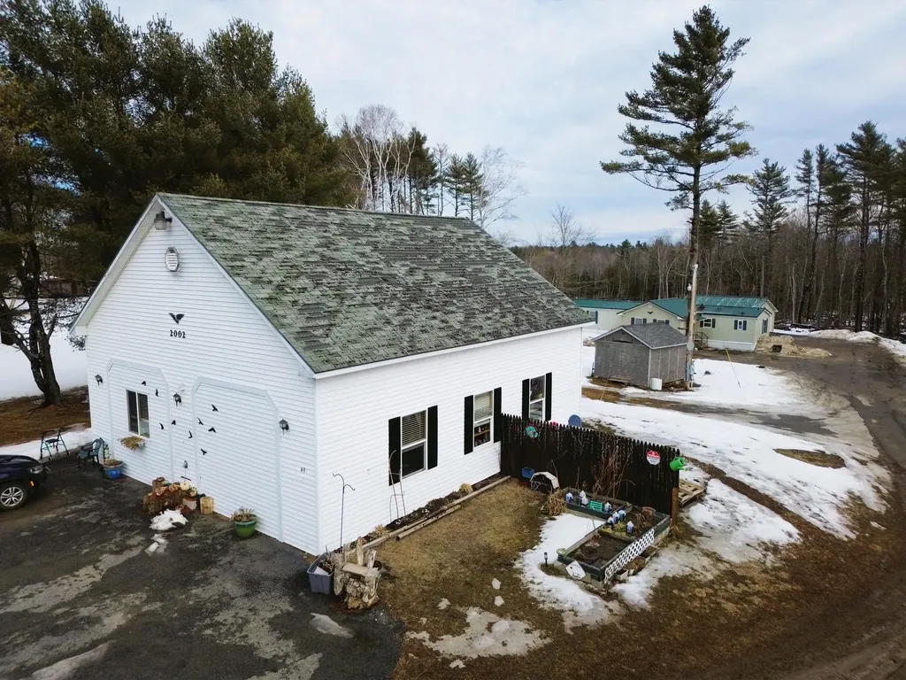49 Merryman Road Glenburn ME 04401