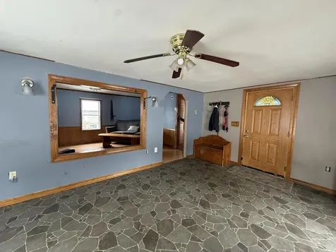 49 Merryman Road Glenburn ME 04401