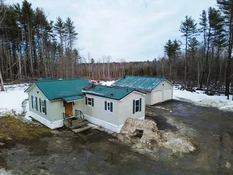 49 Merryman Road Glenburn ME 04401