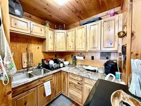 49 Merryman Road Glenburn ME 04401