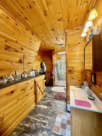 49 Merryman Road Glenburn ME 04401