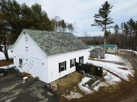 49 Merryman Road Glenburn ME 04401