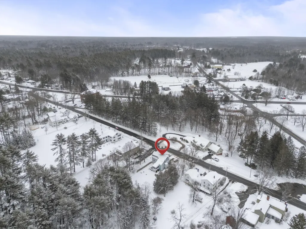 40 Saco Road Alfred ME 04002