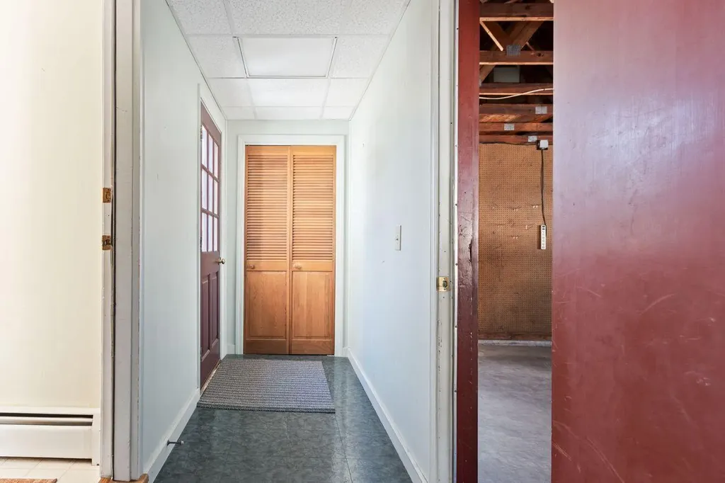 93 Caron Street Portland ME 04103